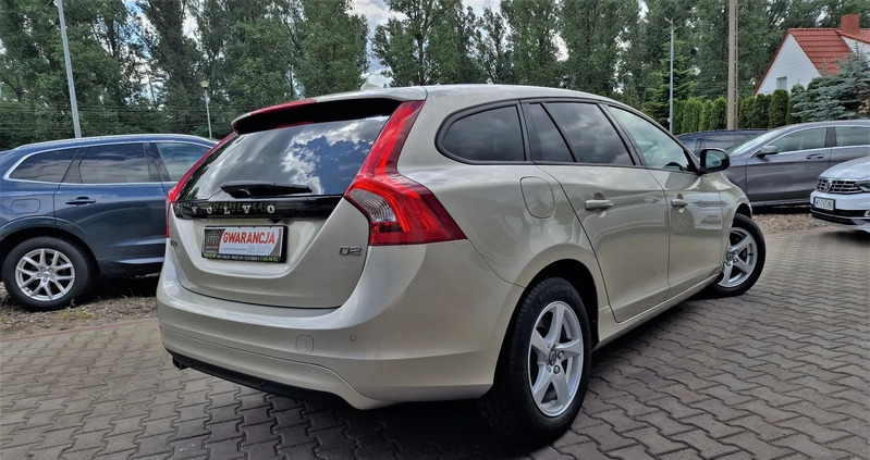 Volvo V60 cena 59999 przebieg: 170000, rok produkcji 2018 z Namysłów małe 466